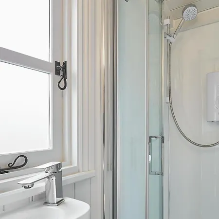 Host & - The Lobster Pot Kamp alanı